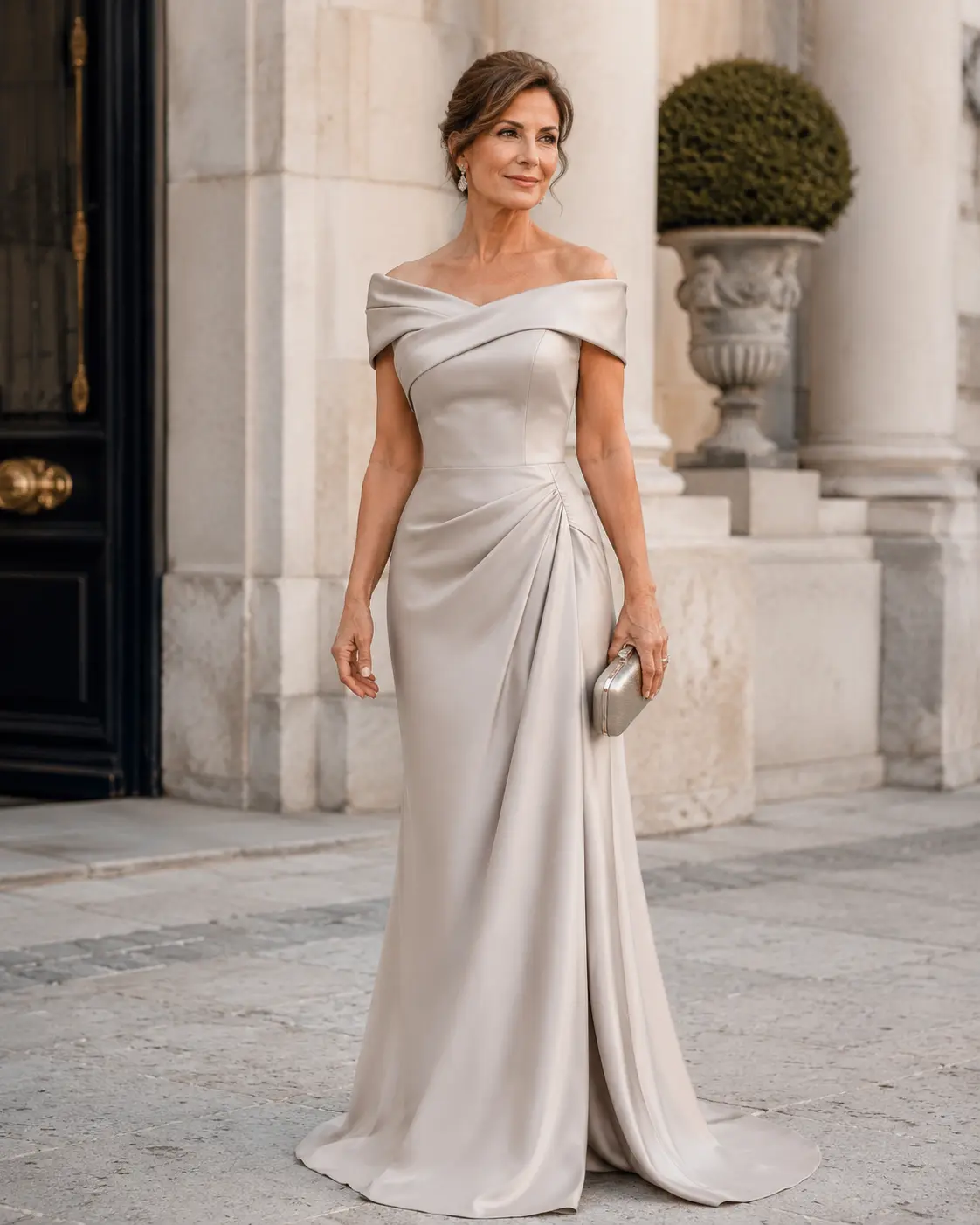 Vestidos de madrina a medida Madrid 7 Modelo con vestido de madrina para boda